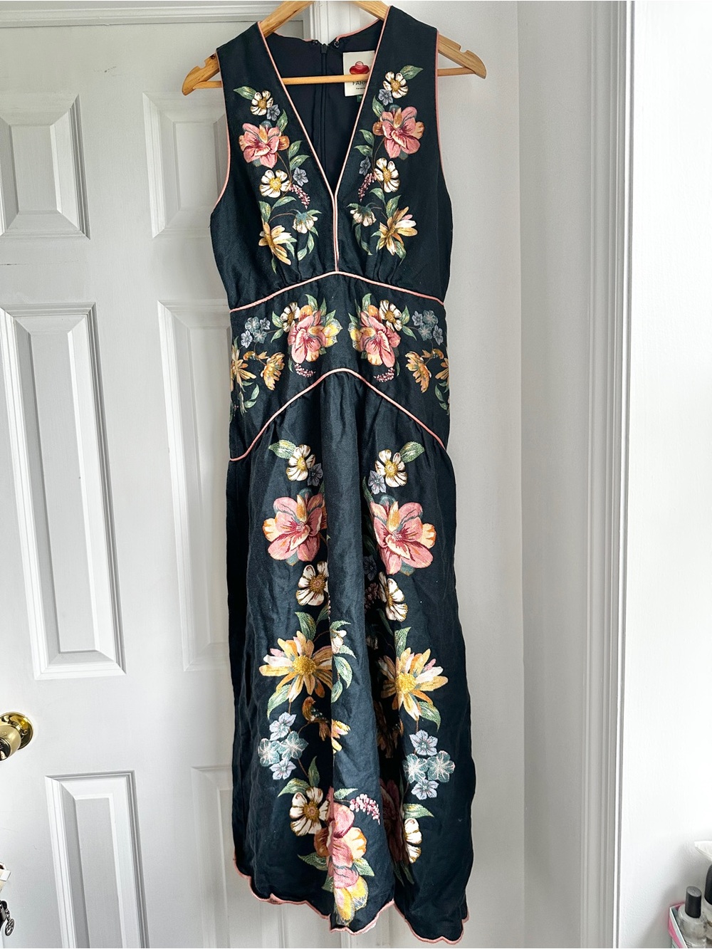 Farm Rio Maira Linen V Neck Dress - Picture 6 of 9
